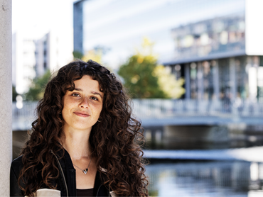Student in front of ITU - photo by Ulrik Jantzen